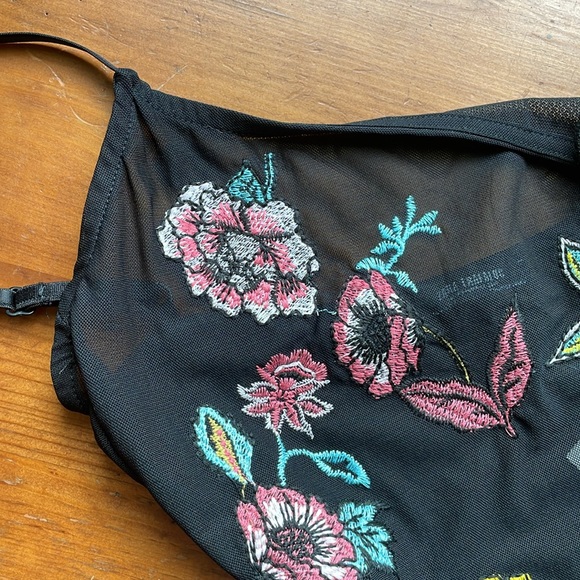 Zara Bodysuit - Picture 6 of 8